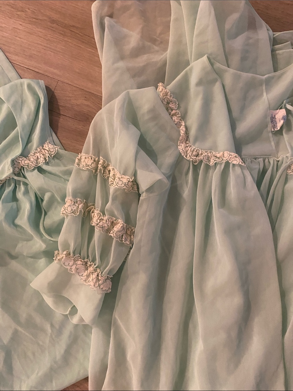 Vintage Pale Aqua/Mint Chiffon Chemise and Robe Set - Picture 4 of 4